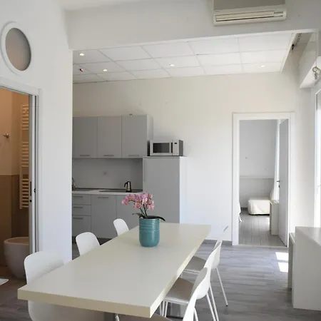 Daniel Apartments Bellaria-Igea Marina Esterno foto